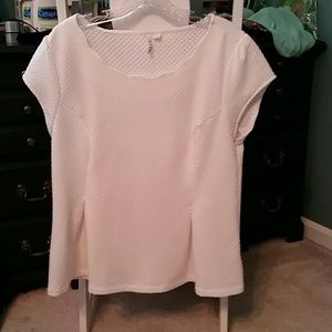 Elle Textured Peplum Blouse